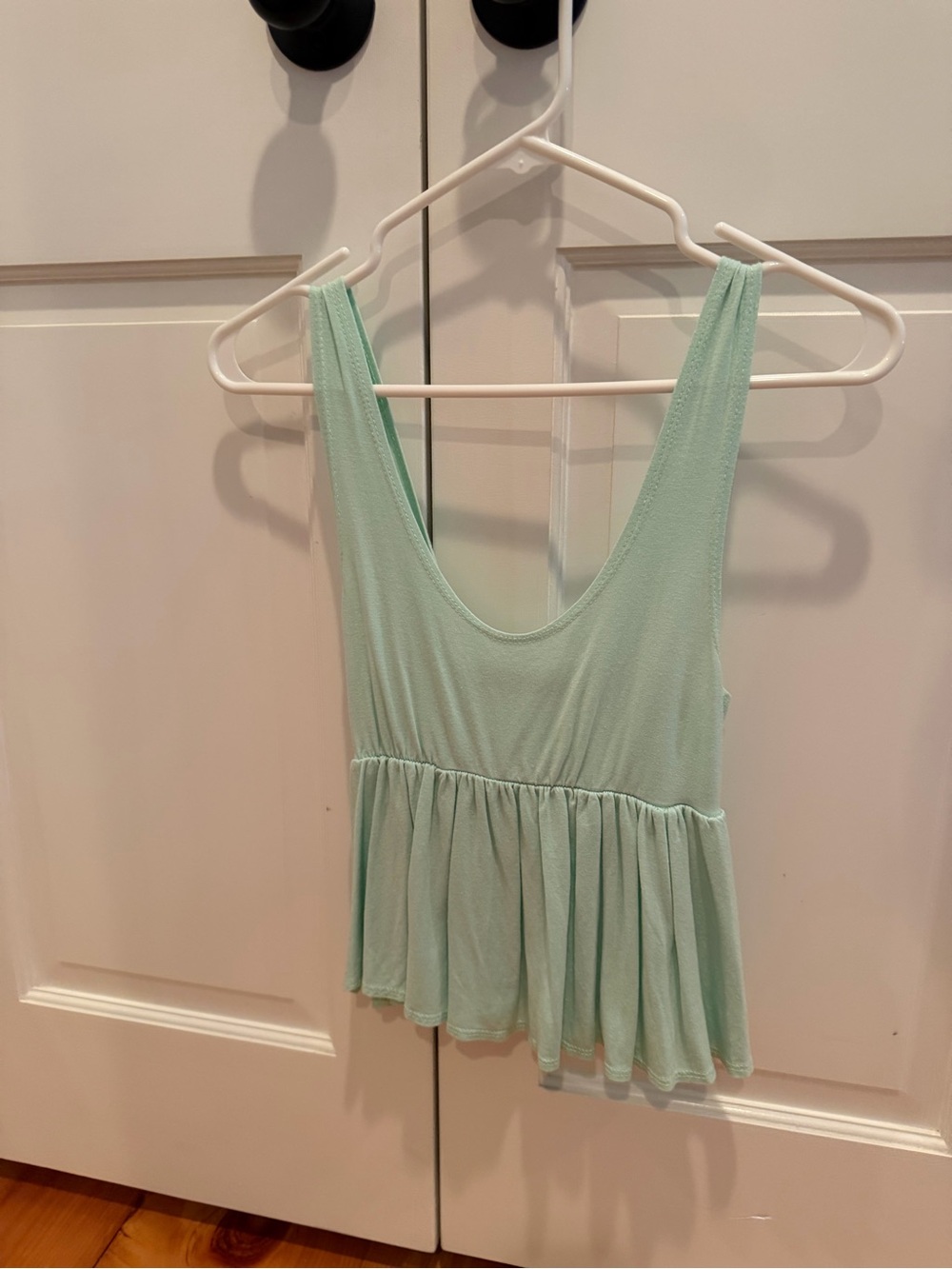 Women’s Mint Peplum Tank Top - Casual Scoop Neck